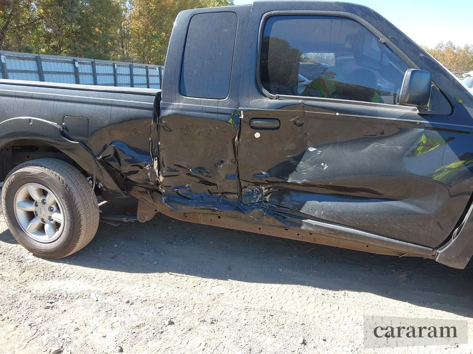 2002 Nissan Frontier XE