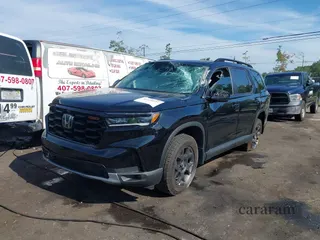 2023 Honda Pilot TrailSport
