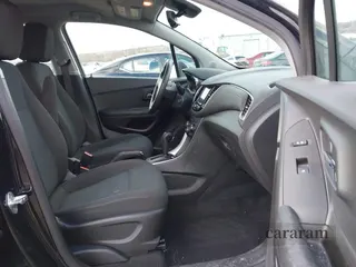 2021 Chevrolet Trax LS