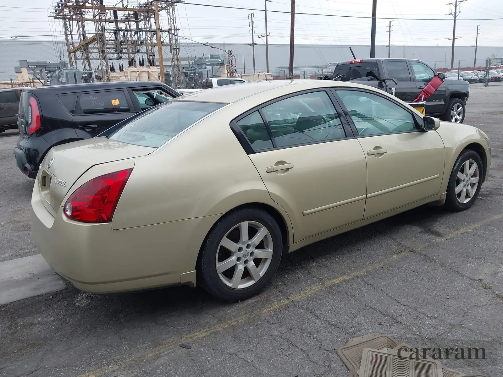2004 Nissan Maxima SL