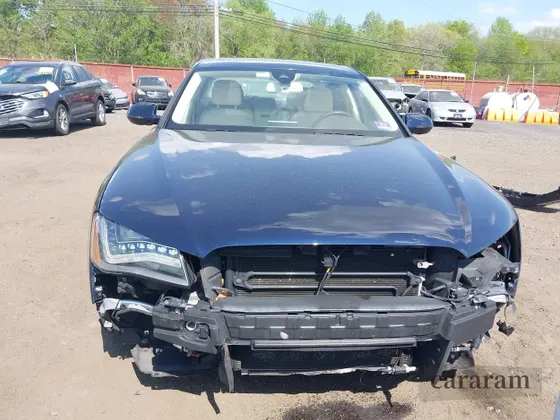 2014 Audi A8