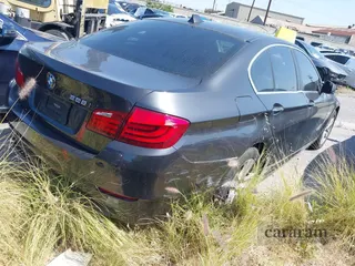 2013 BMW 5 Series 528i