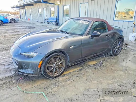 2018 Mazda MX-5 Miata Club