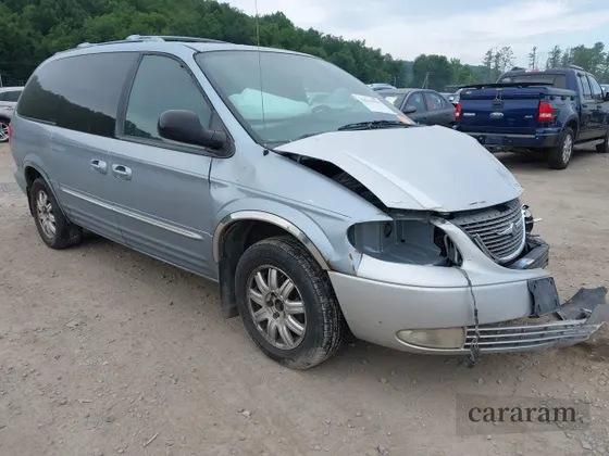 2004 Chrysler Town & Country Limited
