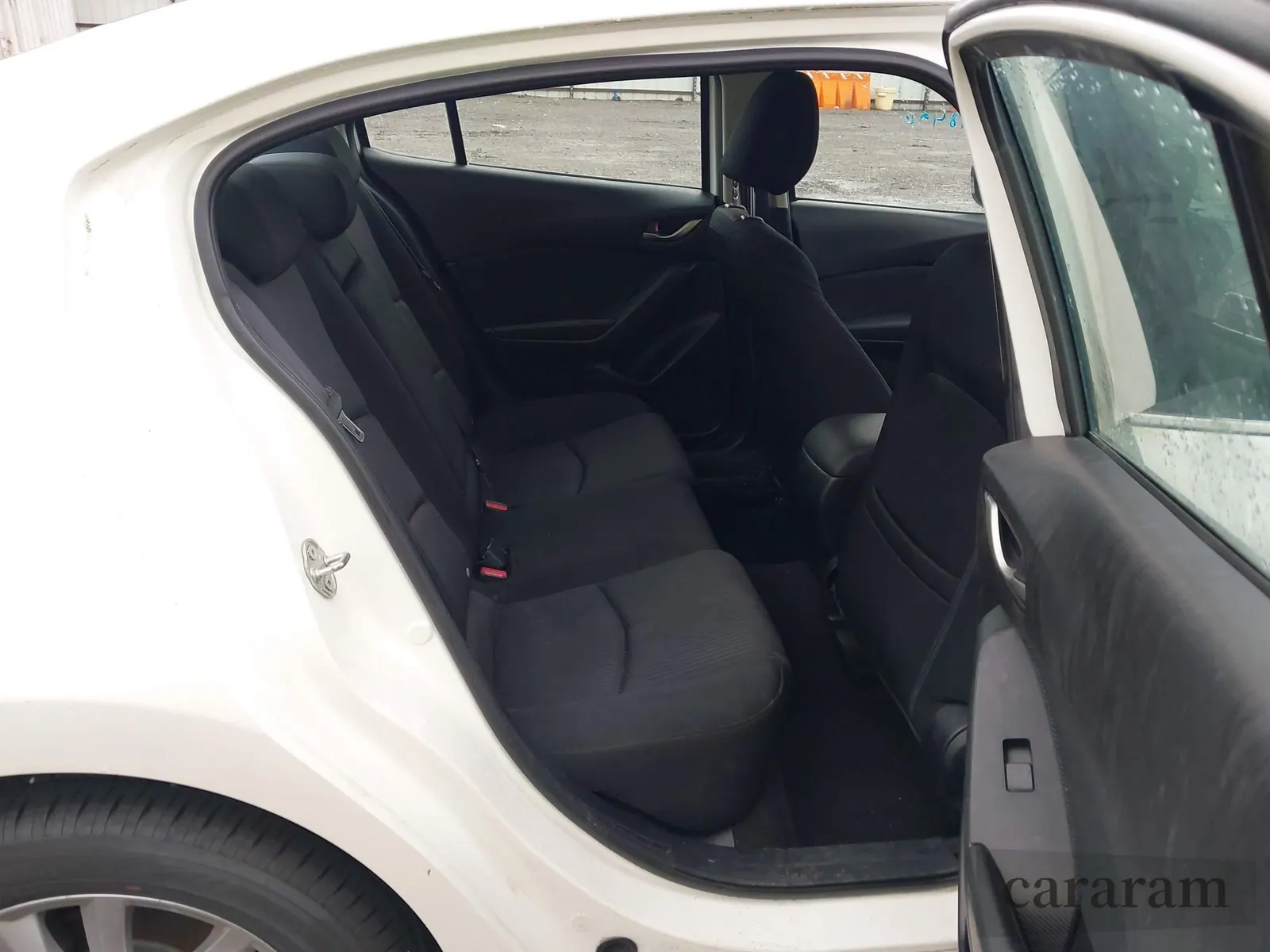 2015 Mazda 3 i Touring
