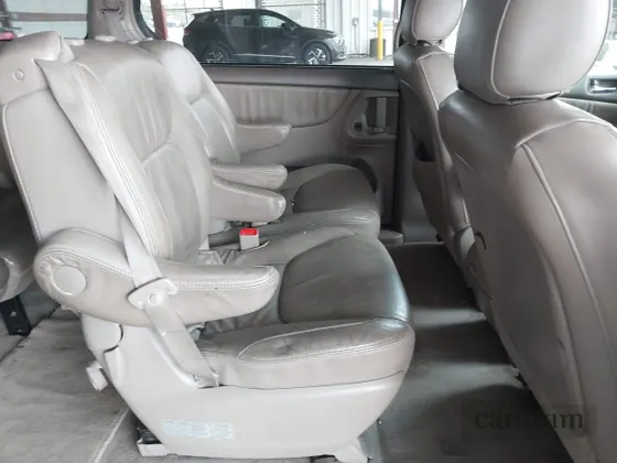 2007 Toyota Sienna XLE Limited