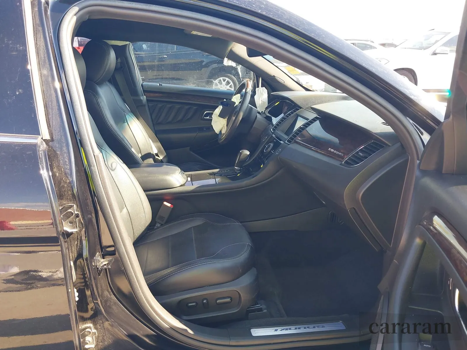 2018 Ford Taurus Limited