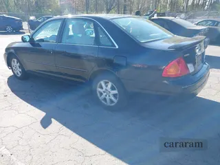 2000 Toyota Avalon XL