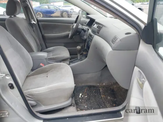 2004 Toyota Corolla CE