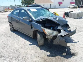 2012 Hyundai Accent GLS