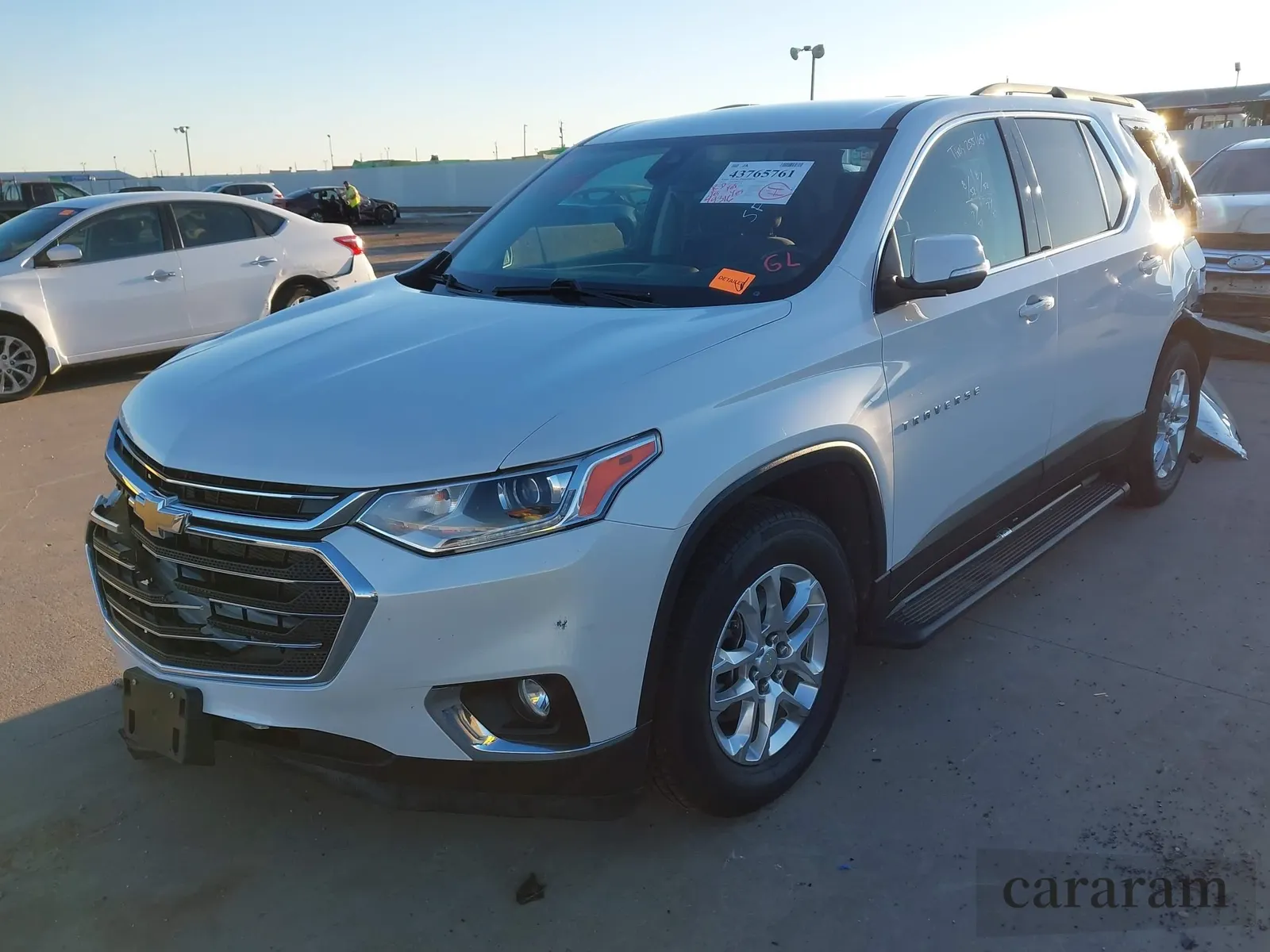 2021 Chevrolet Traverse LT Cloth