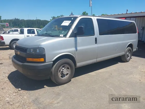 2019 Chevrolet Express Passenger LS