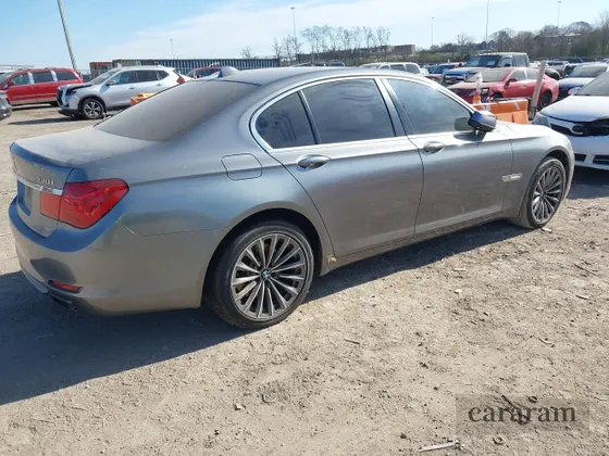 2012 BMW 7 Series 740i