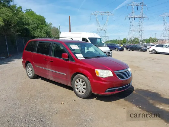 2015 Chrysler Town & Country Touring