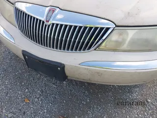 2001 Lincoln Continental