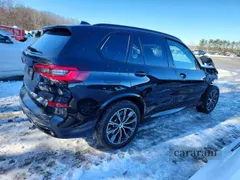 2022 BMW X5 M50i