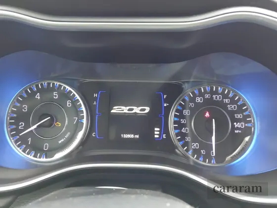 2012 Chrysler 200 LX