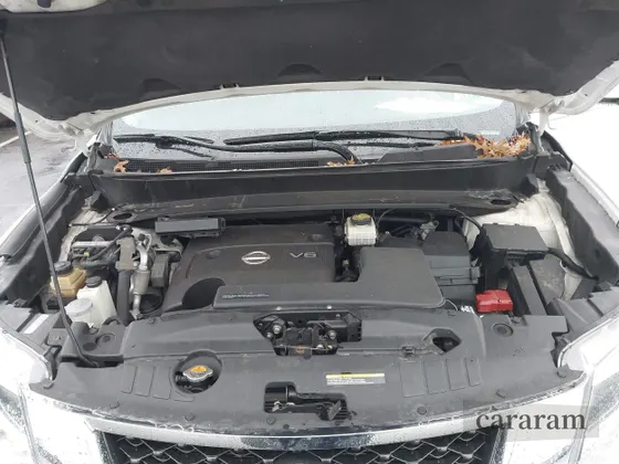 2016 Nissan Pathfinder Platinum