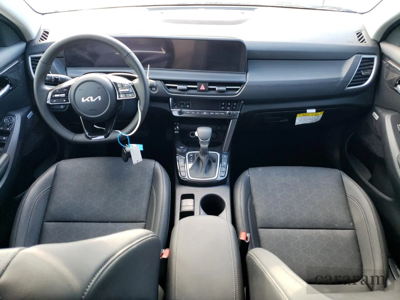 2025 Kia Seltos SX