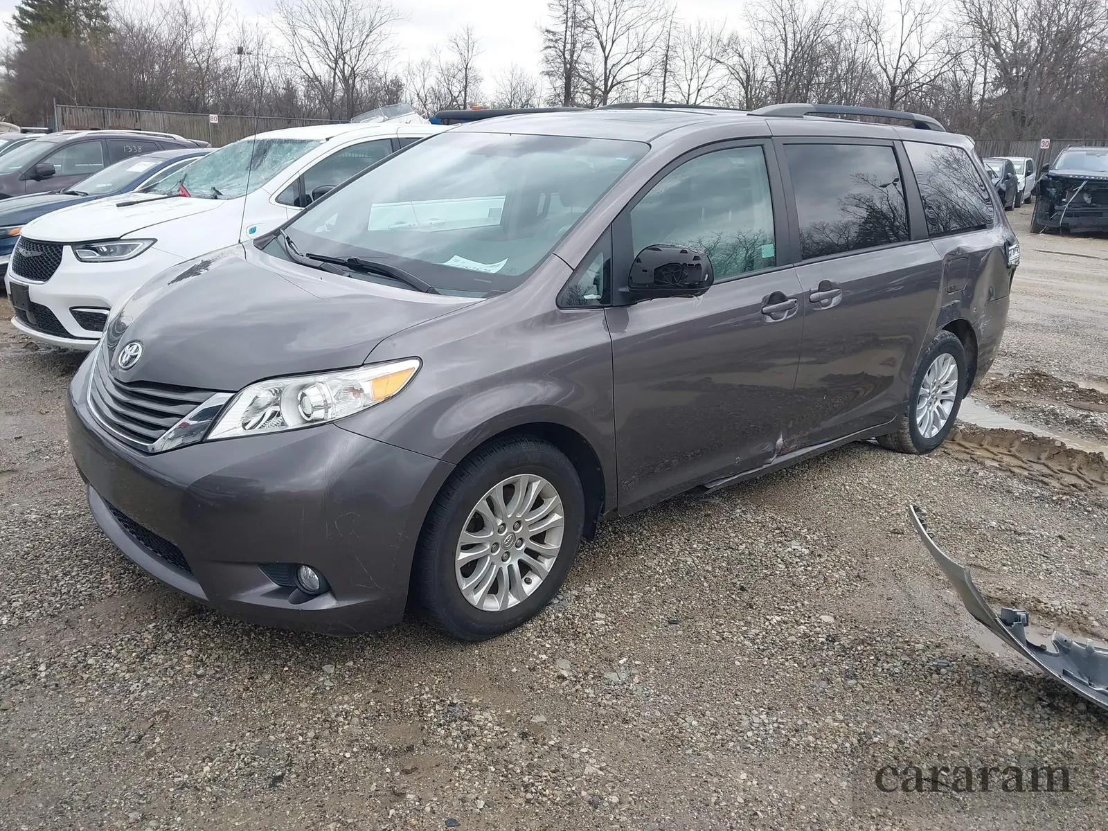 2013 Toyota Sienna XLE