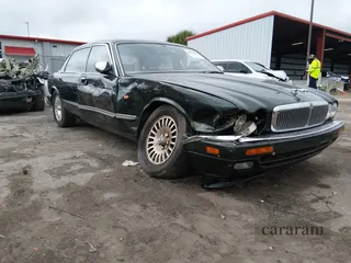 1997 Jaguar XJ Vanden Plas