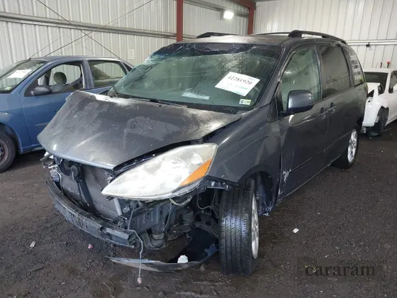 2006 Toyota Sienna XLE