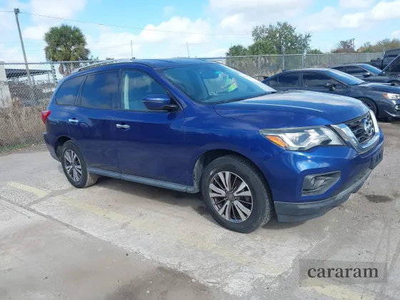 2019 Nissan Pathfinder SL
