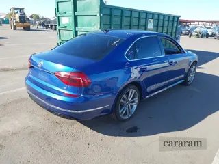2017 Volkswagen Passat R-Line