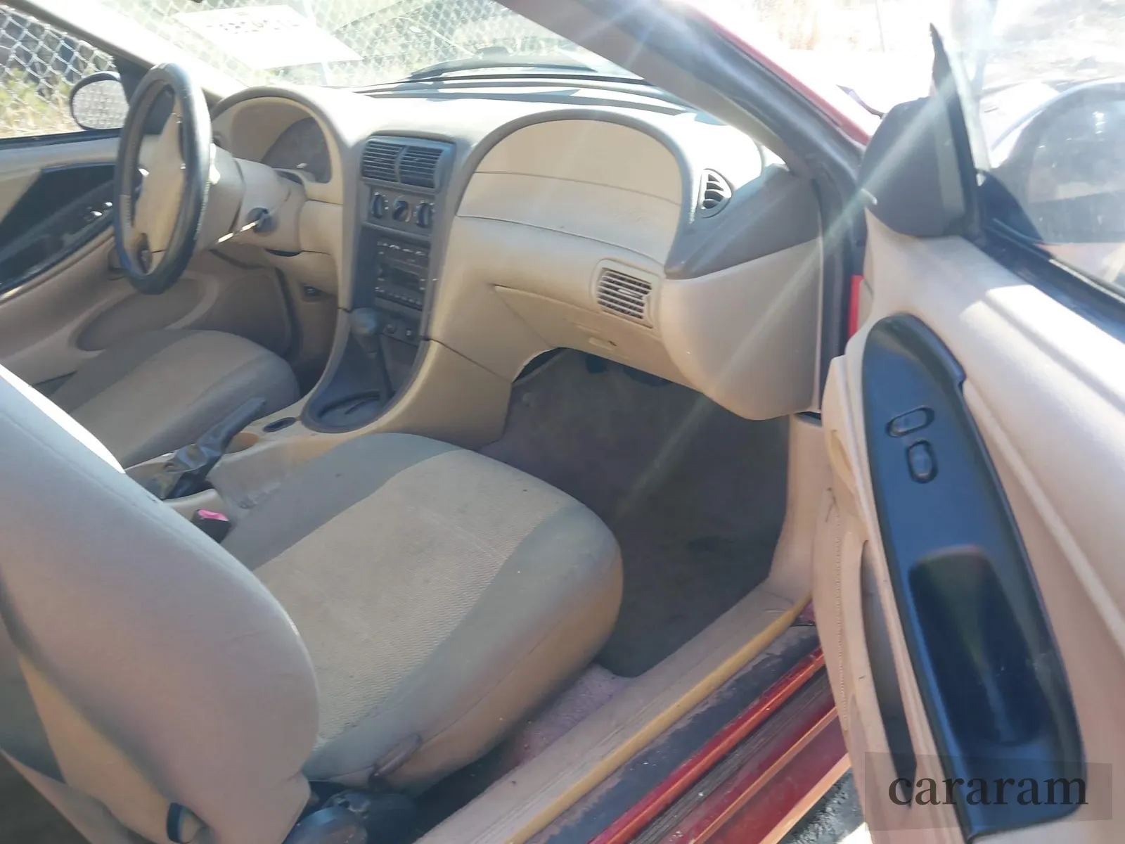 2004 Ford Mustang Standard