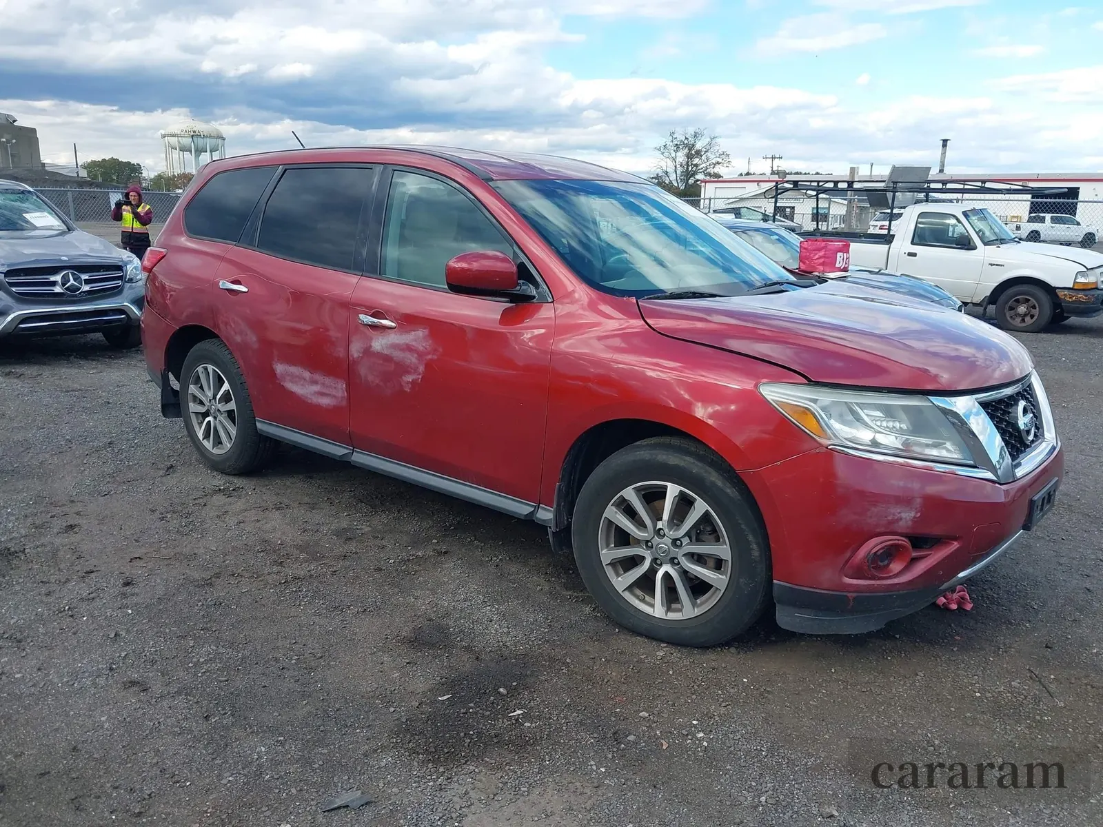 2014 Nissan Pathfinder SV