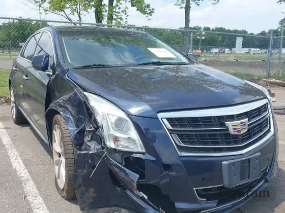2016 Cadillac XTS Luxury Collection