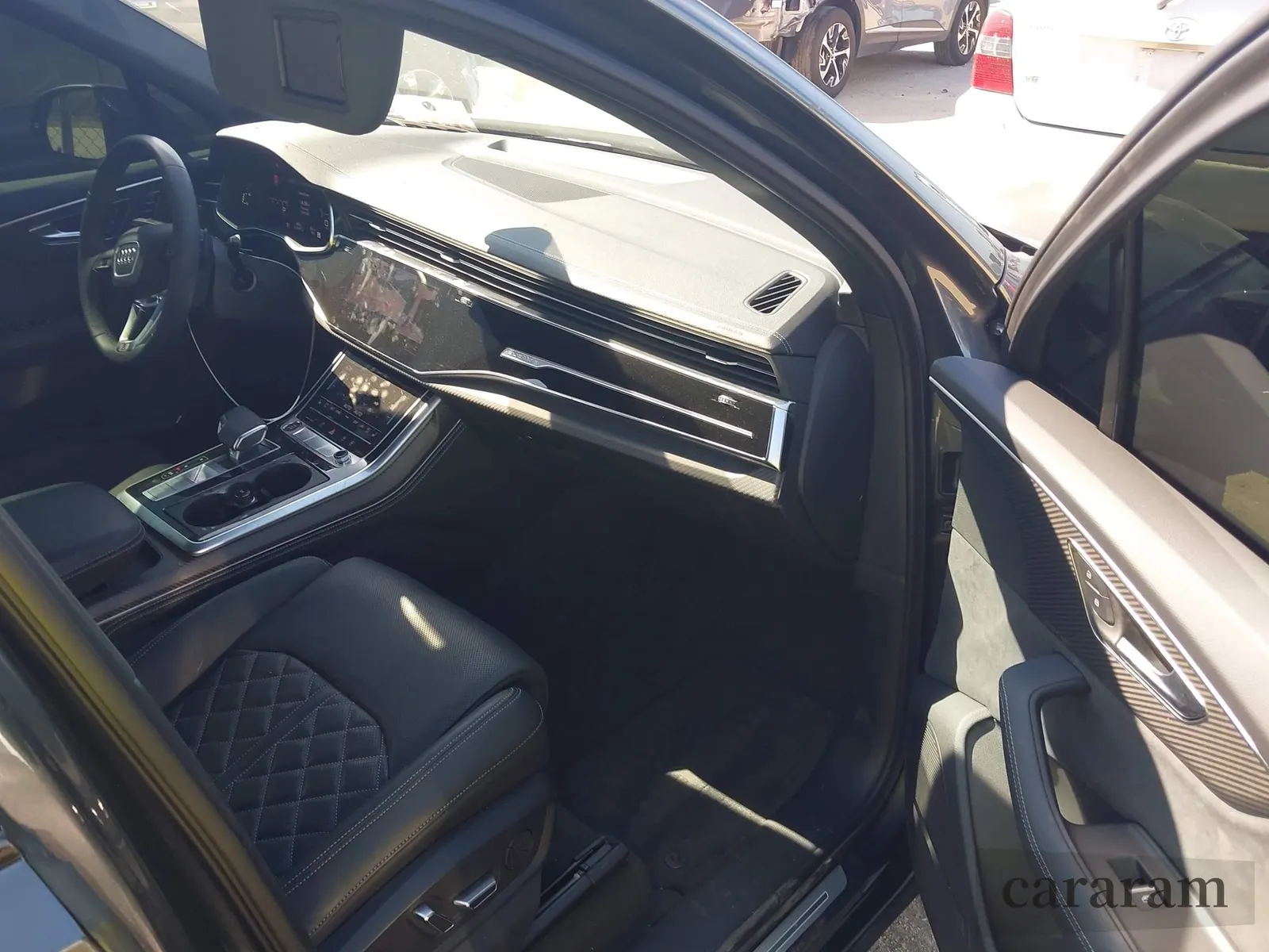 2025 Audi SQ7 Premium Plus