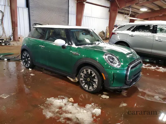 2022 MINI Hardtop Cooper SE