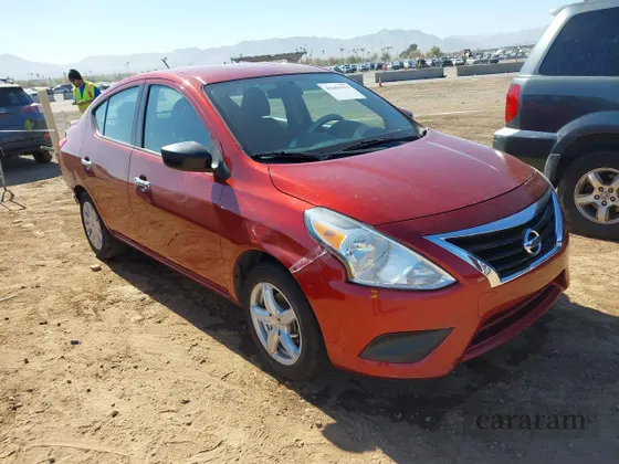 2017 Nissan Versa SV