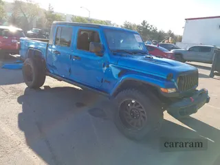 2023 Jeep Gladiator Willys