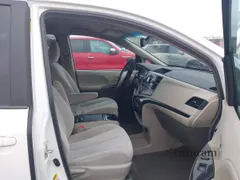 2013 Toyota Sienna LE