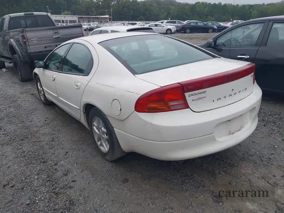 2004 Dodge Intrepid SE