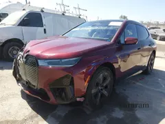 2025 BMW iX xDrive50