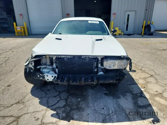 2013 Dodge Challenger SXT