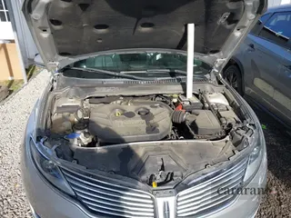 2016 Lincoln MKZ