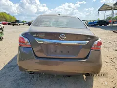 2015 Nissan Altima SV