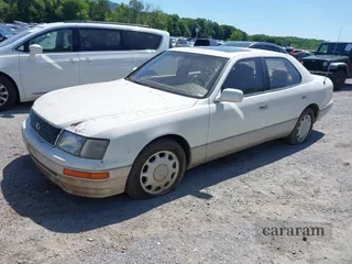 1996 Lexus LS 400