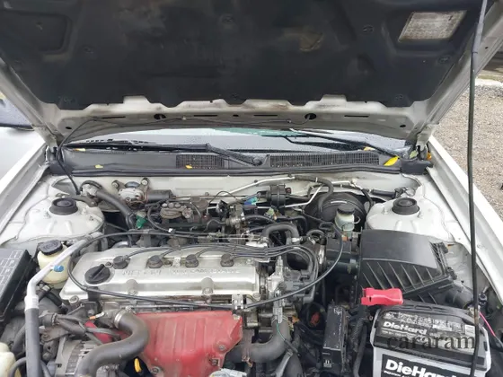 2000 Nissan Altima XE