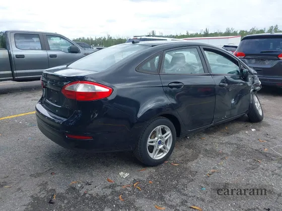 2017 Ford Fiesta SE