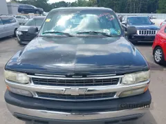 2004 Chevrolet Tahoe LS