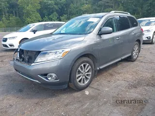 2015 Nissan Pathfinder S