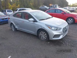 2020 Hyundai Accent SE