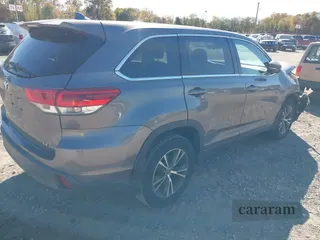 2018 Toyota Highlander LE