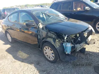 2017 Nissan Versa SV
