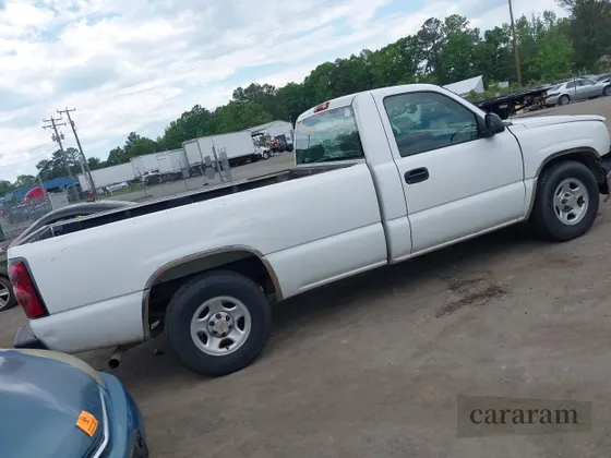 2004 Chevrolet Silverado 1500 Work Truck